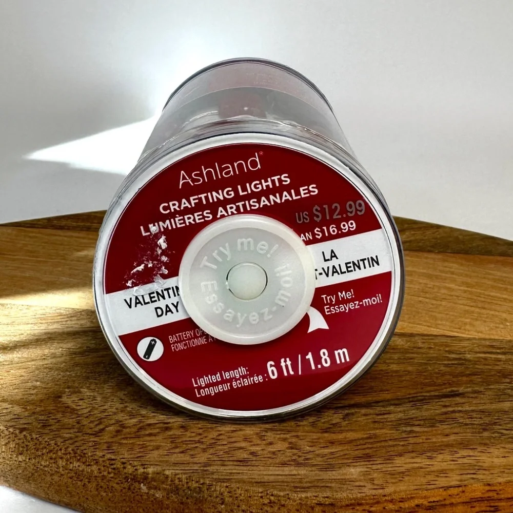 Ashland Valentine’s Day Lips String Lights | 6 ft | NWT - Picture 4 of 4